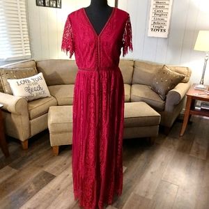 MEROKEETY Size Large maxi length lace overlaid